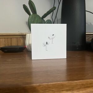 AirPod pros 2nd generation not used brand new